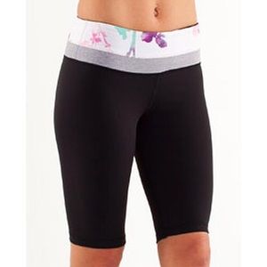 Vintage lululemon groove shorts